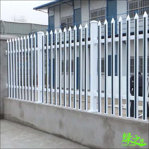 塑鋼PVC護欄 現(xiàn)代圍欄解決方案的多功能應(yīng)用與優(yōu)勢