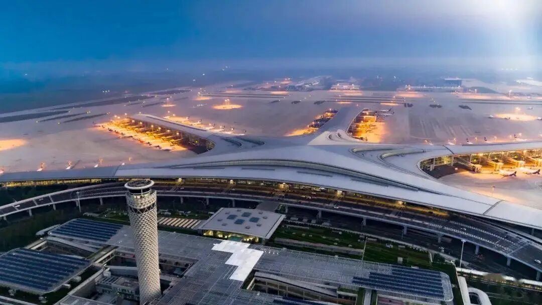 【宏源經(jīng)典工程】青島膠東國際機(jī)場(chǎng)航站樓及綜合交通中心防水系統(tǒng)工程解析